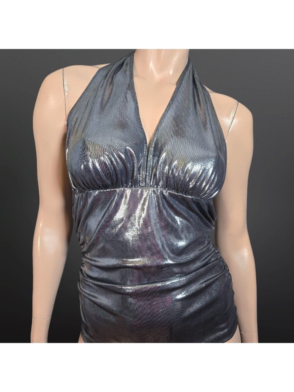 Y2K Silver Metallic Halter Top Le Chateau size L Liquid Shiny Clubbing Going Out